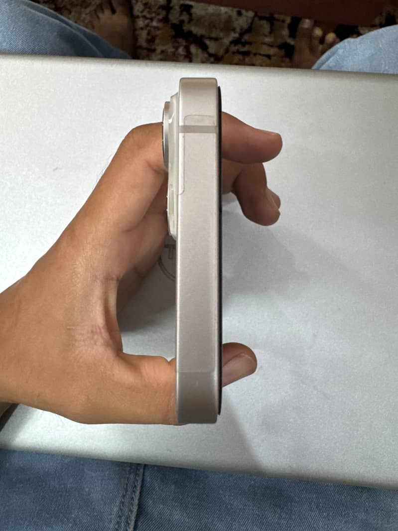 Apple iPhone 14 8