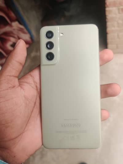 Samsung Mobile S21 FE