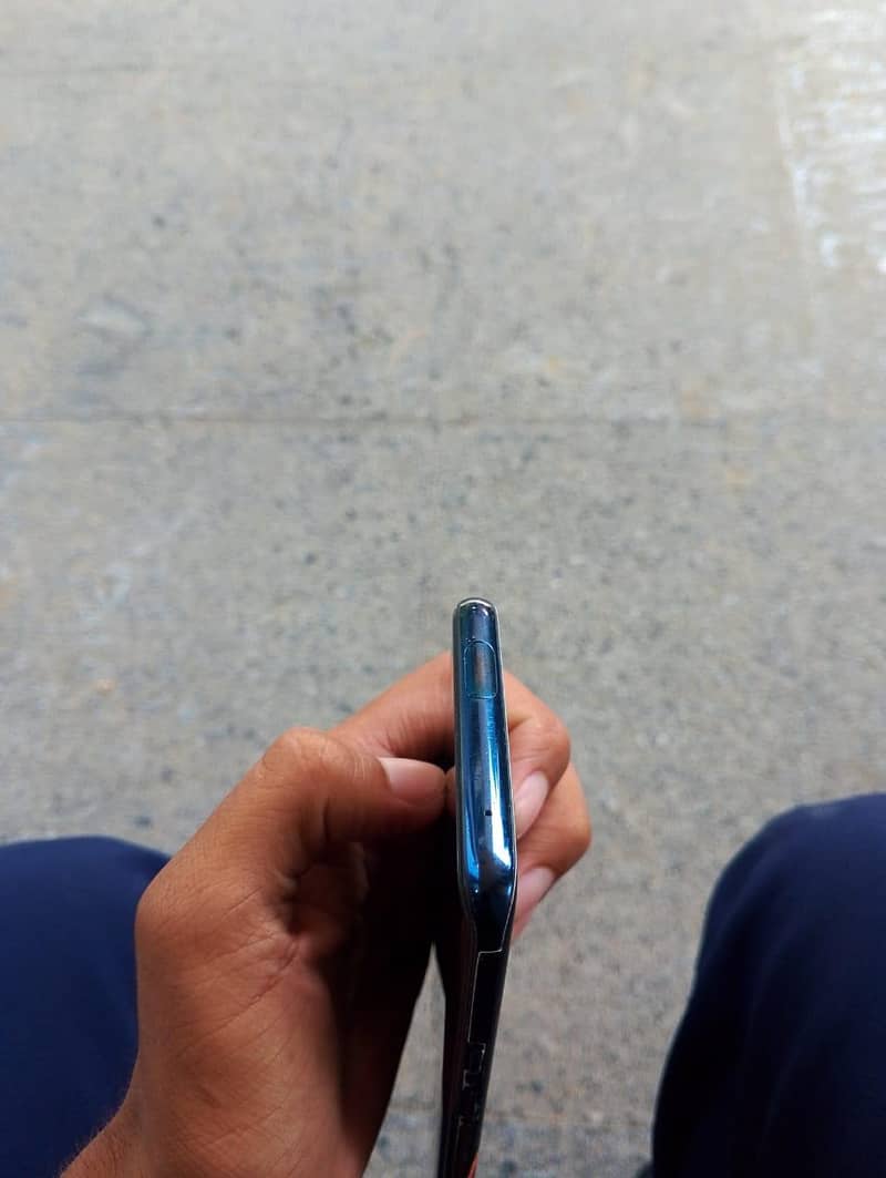 One Plus 7T Pro 3