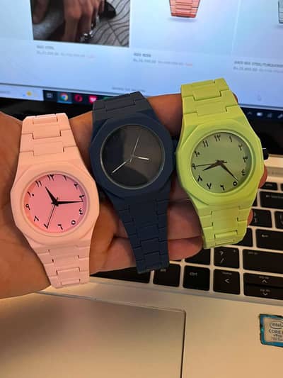 Aura Women's Analog Wrist Watch – Available in Pink, Green & Navy Blue