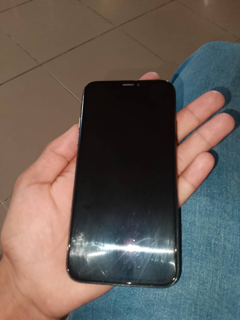 Apple iPhone X 2