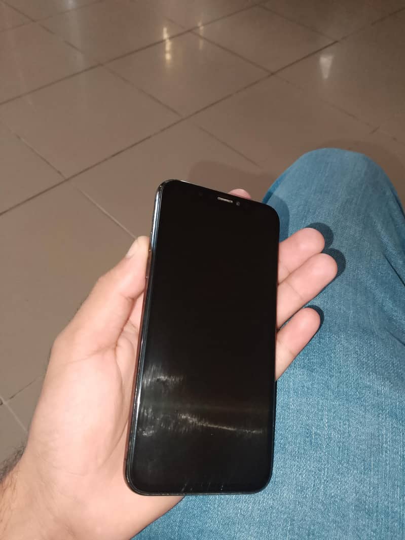 Apple iPhone X 3