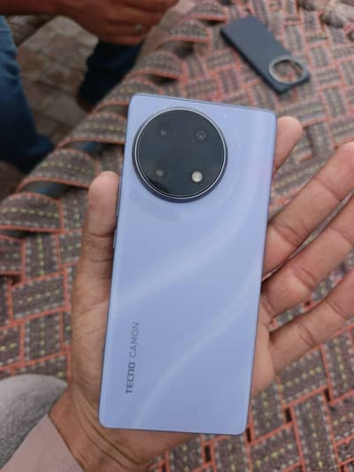 Tecno CAMON 30S