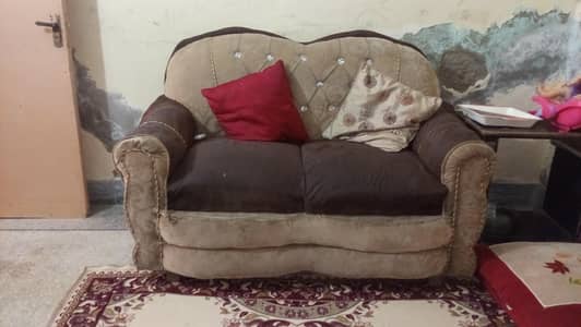 best sofa set for serious buyer