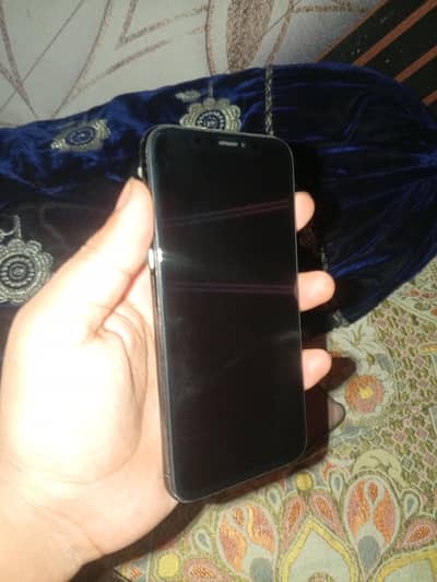 Apple iPhone XS