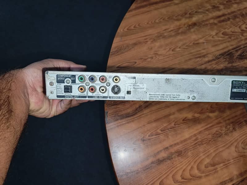 Sony CD/DVD Player 2