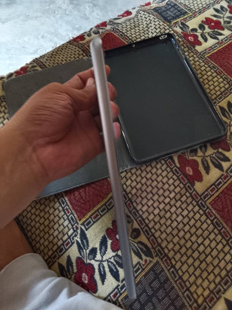 Apple mini 3 1