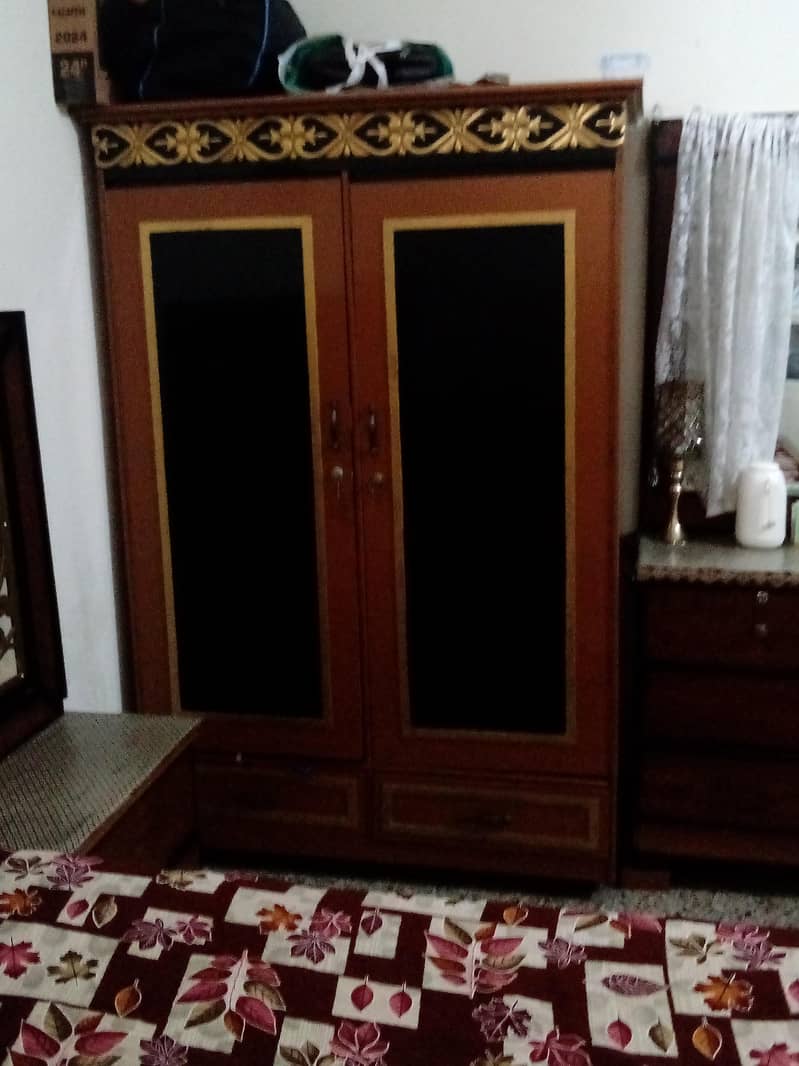 wardrobe 2