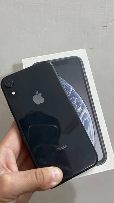 Apple iPhone XR with box complete original