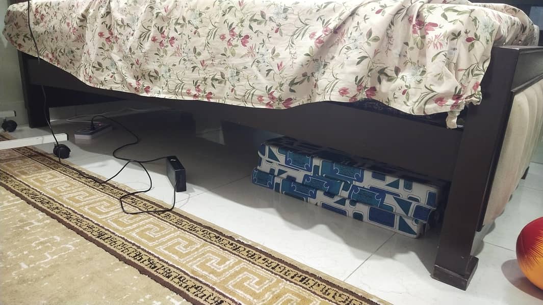 single bed 0