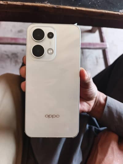 OPPO Reno13