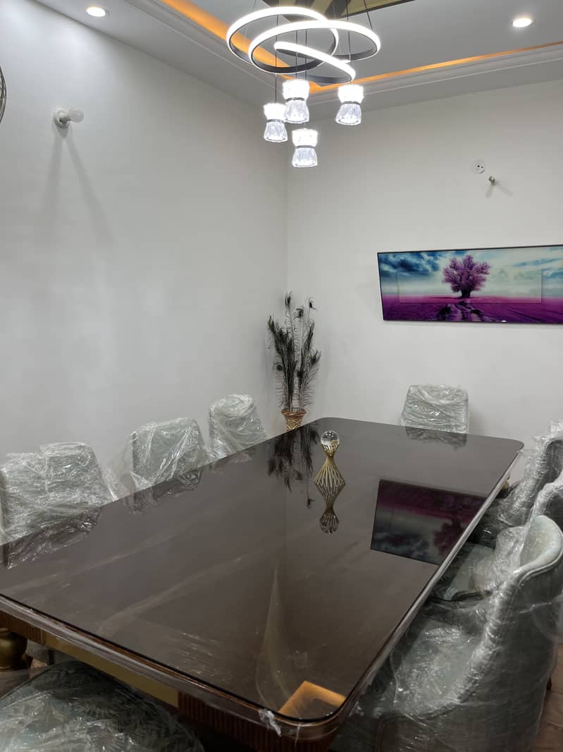 Dining Table (8 Chairs) 3