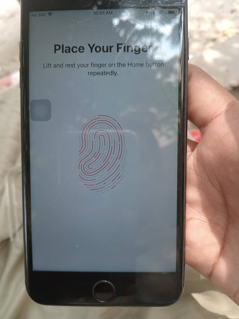 Apple iPhone 7 Plus 1