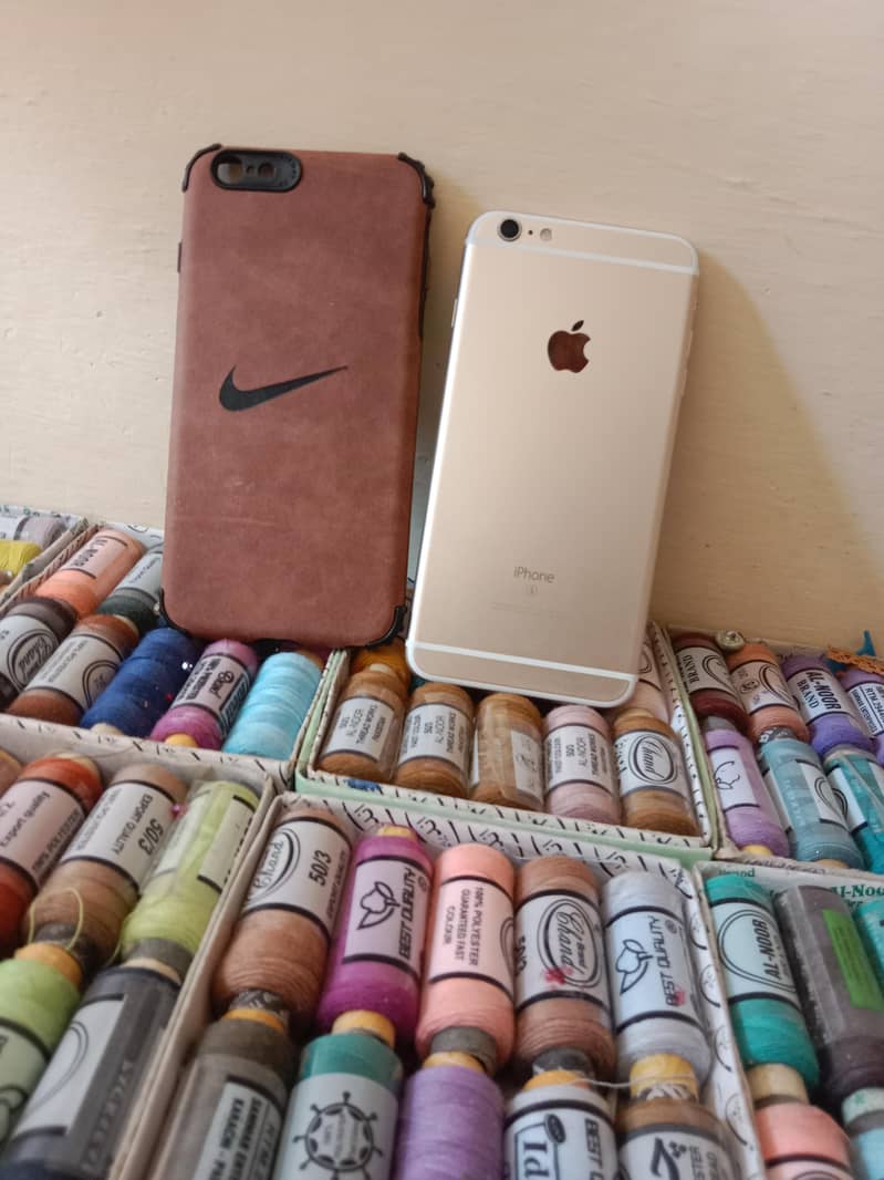 Apple iPhone 6S Plus 3