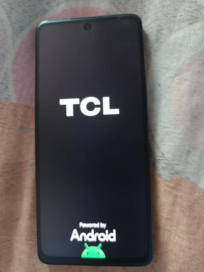 TCL 50 XL