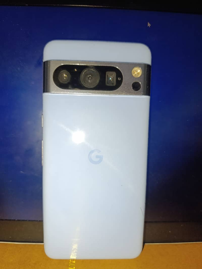 Google Pixel 8 Pro 1