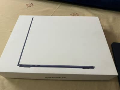 MAC Book M5 Air Personally Import from USA