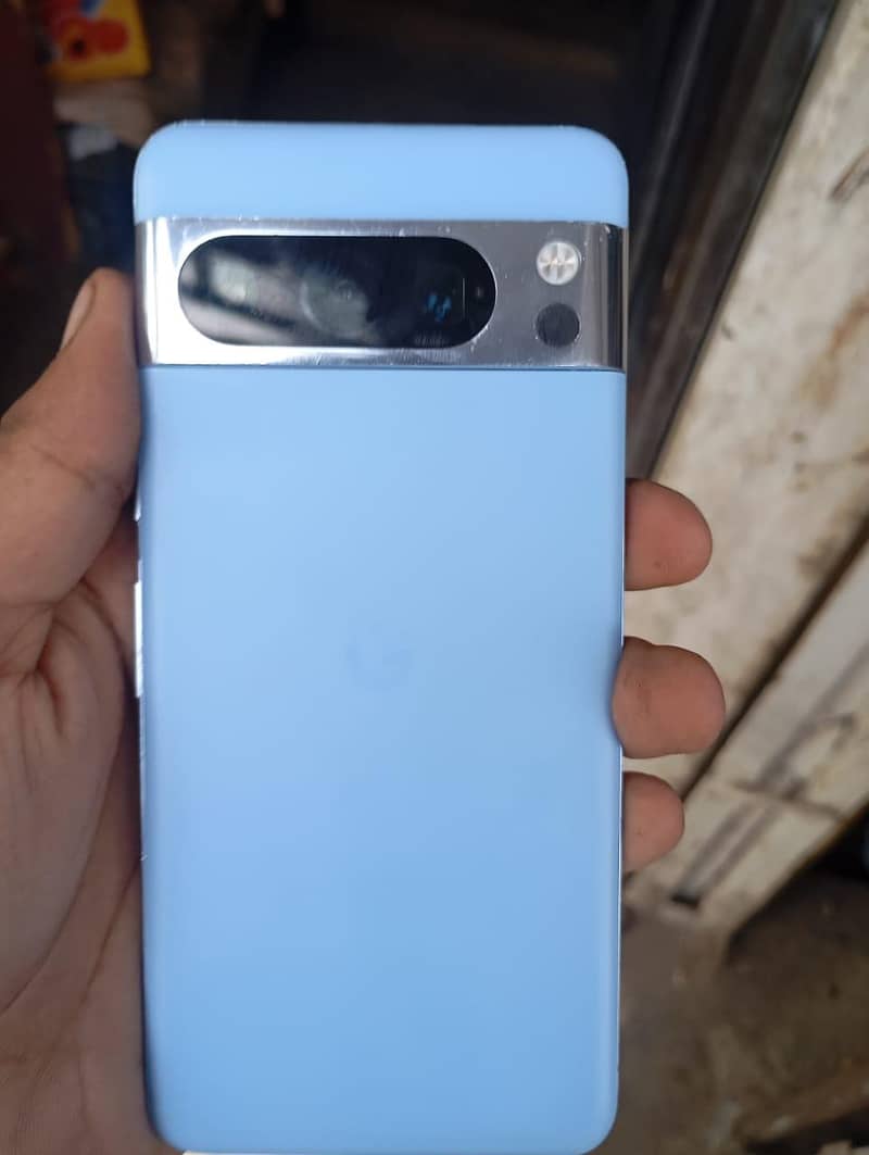 Google Pixel 8 Pro 1