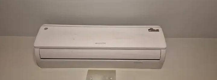 PEL 1.5 ton DC inverter heat and cool totally genuine