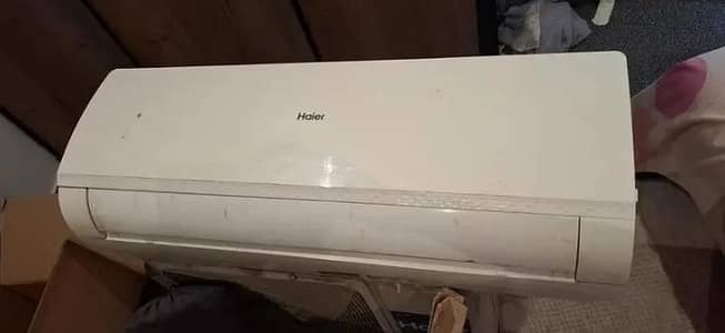 Haier 1.5 ton DC inverter heat and cool totally genuine