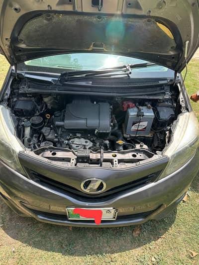 Toyota Vitz 2014