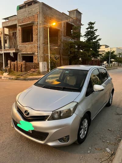 Toyota Vitz 2012