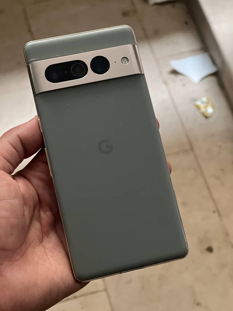 Google Pixel 7 Pro 0