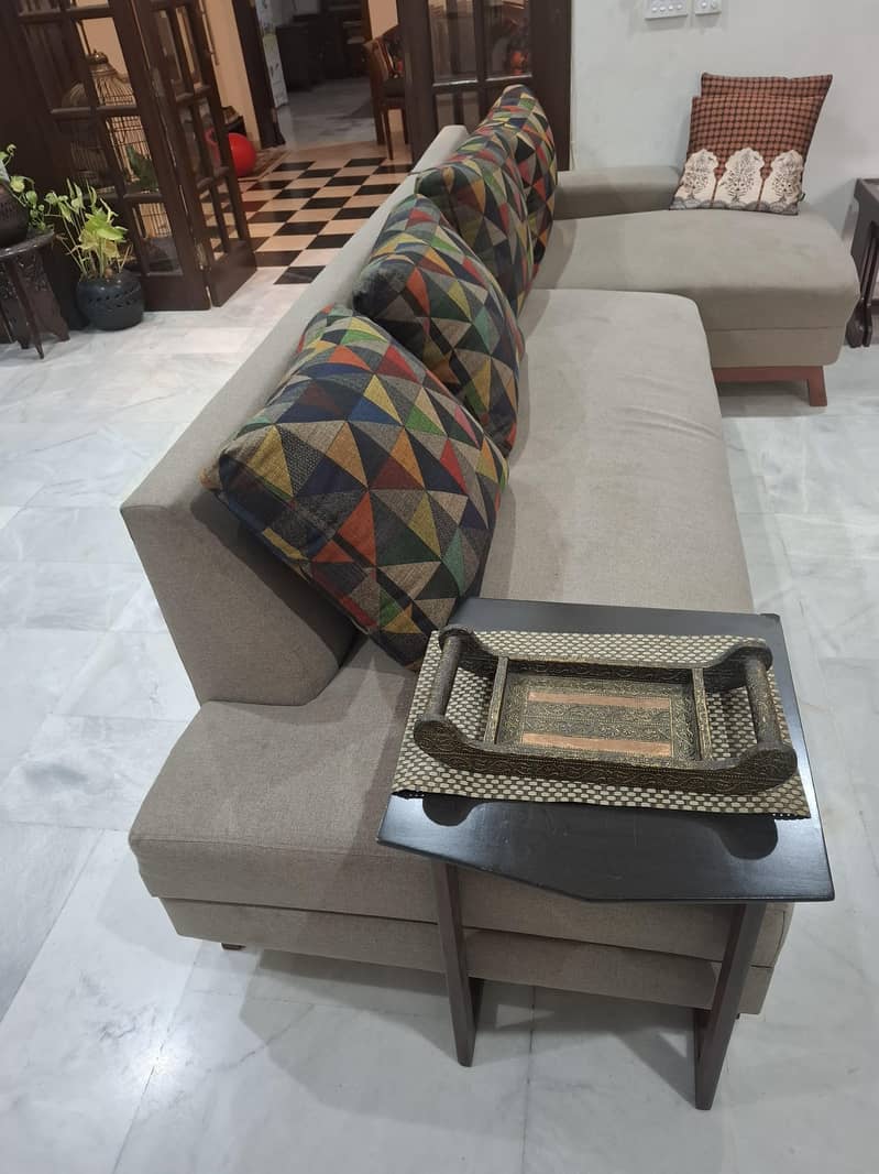 sofa  2