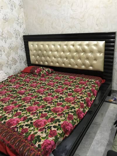 Bed and showcases and 2 side tables urgent sale