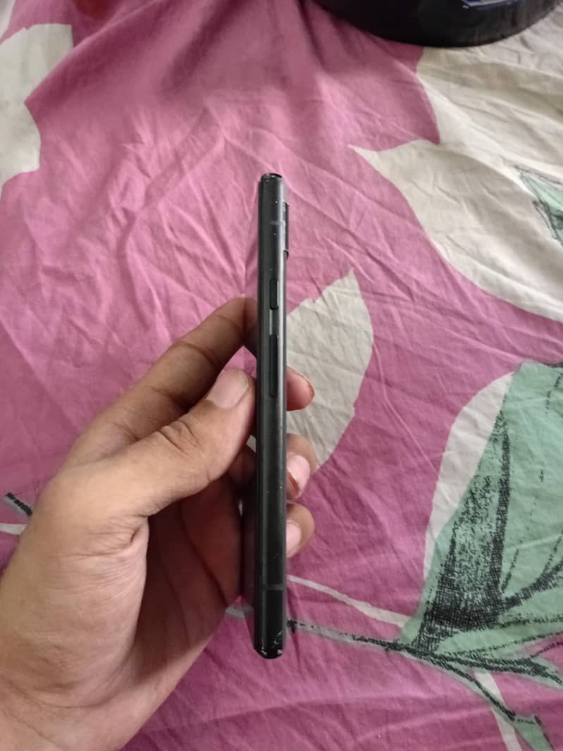 Google Pixel 6a 5