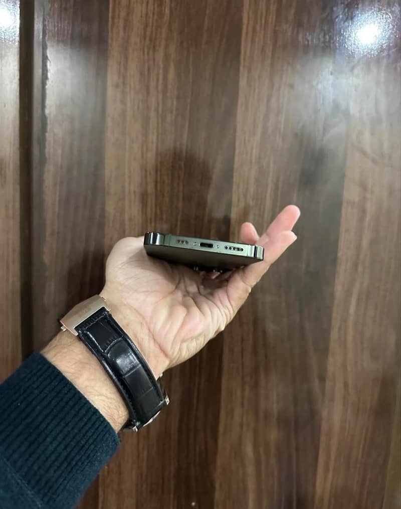 Apple iPhone 13 Pro 4