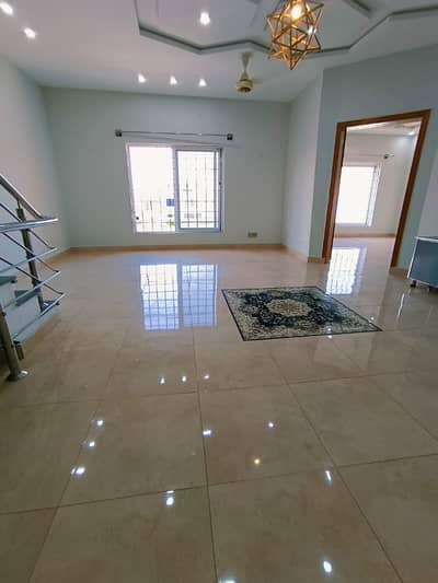 Beautiful 7 Marla Brand New House For Sale