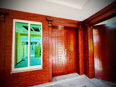 5 Marla Brand New Designer House
