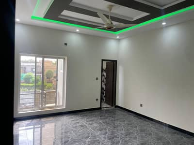 BANI GALA 10 MARLA BRAND NEW DOUBLE STOREY HOUSE FOR SALE