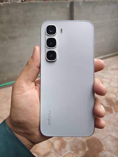 Infinix Hot 60 pro