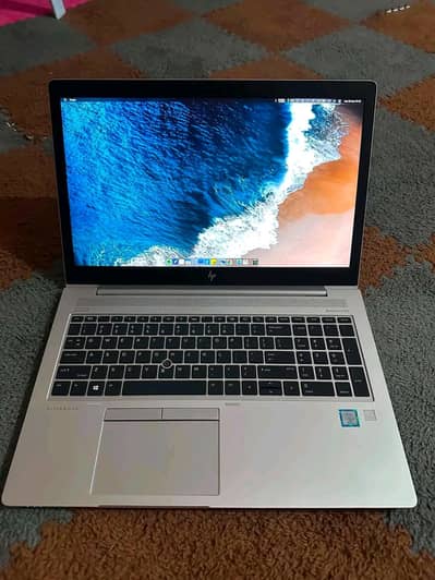 HP elite book 850 G5 i5-8th 8Gb ram 256GB ssd