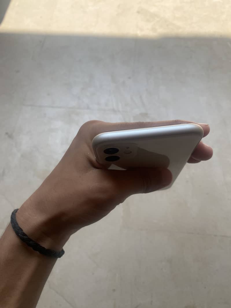 Apple iPhone 11 2