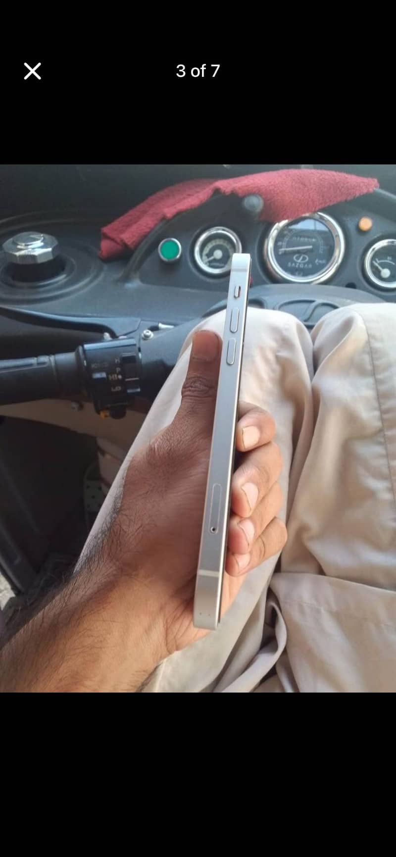 Apple iPhone 12 4