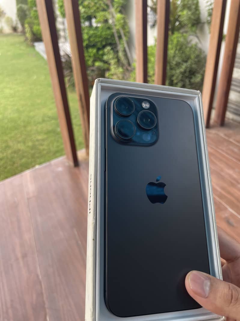 Iphone 15 pro max 1