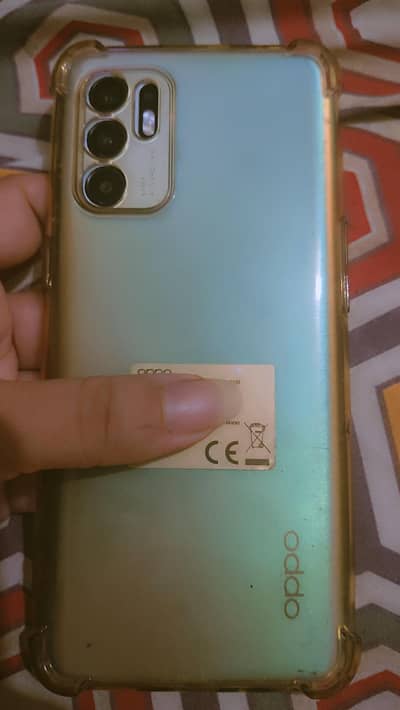 OPPO Reno6