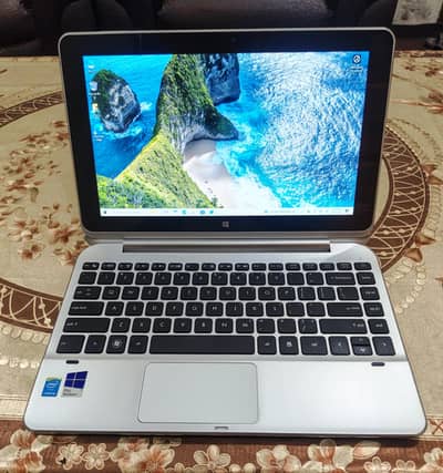 Hair Y11B Laptop Touch and Type 532GB Hard 4GB RAM 10/10 New Condition