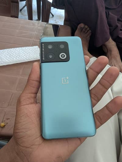 One Plus 10 Pro