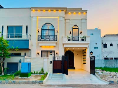 CLASSICAL+ MODERND DESIGN 5 MARLA BRAND NEW HOUSE AVAILABLE FOR SALE (AT REASONABLE PRICE) IN CITI HOUSING GUJRANWALA