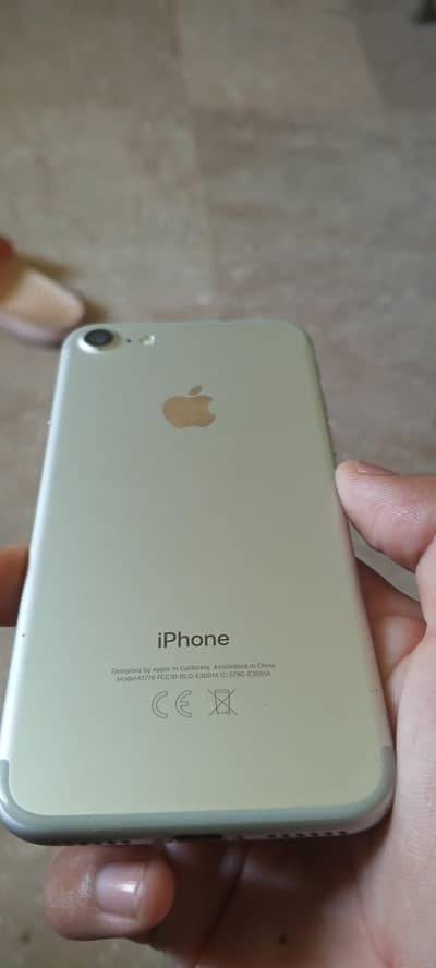 iPhone 7 pta approved 128