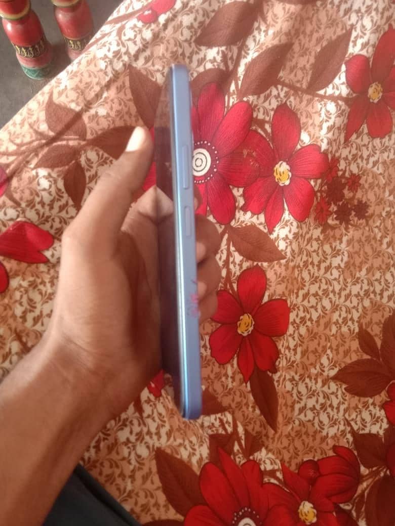 Infinix smart 10 2