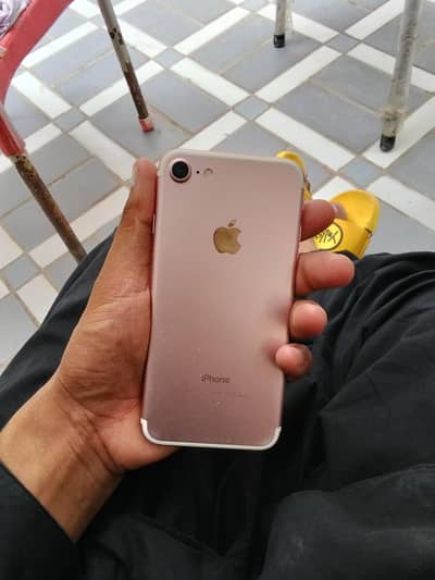Apple iPhone 7