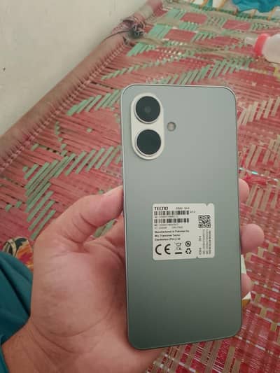 Tecno Spark Go 2