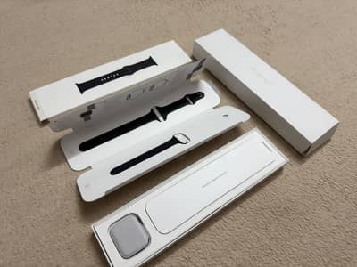 Apple Watch Series 6 44mm read description!!