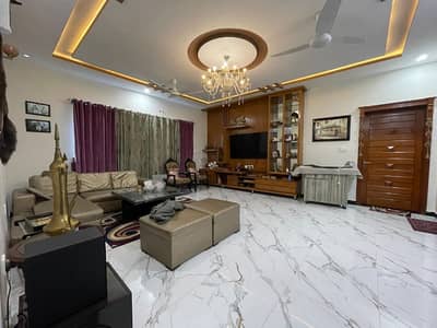 Beautiful Location House For Sale In G-13/4