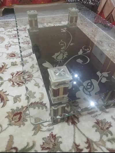 center glass table